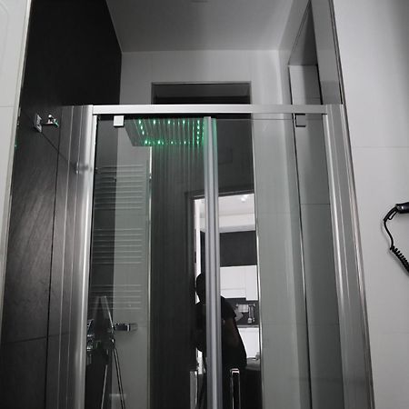 Rettifilo 201 Exclusive Rooms Neapel Exterior foto