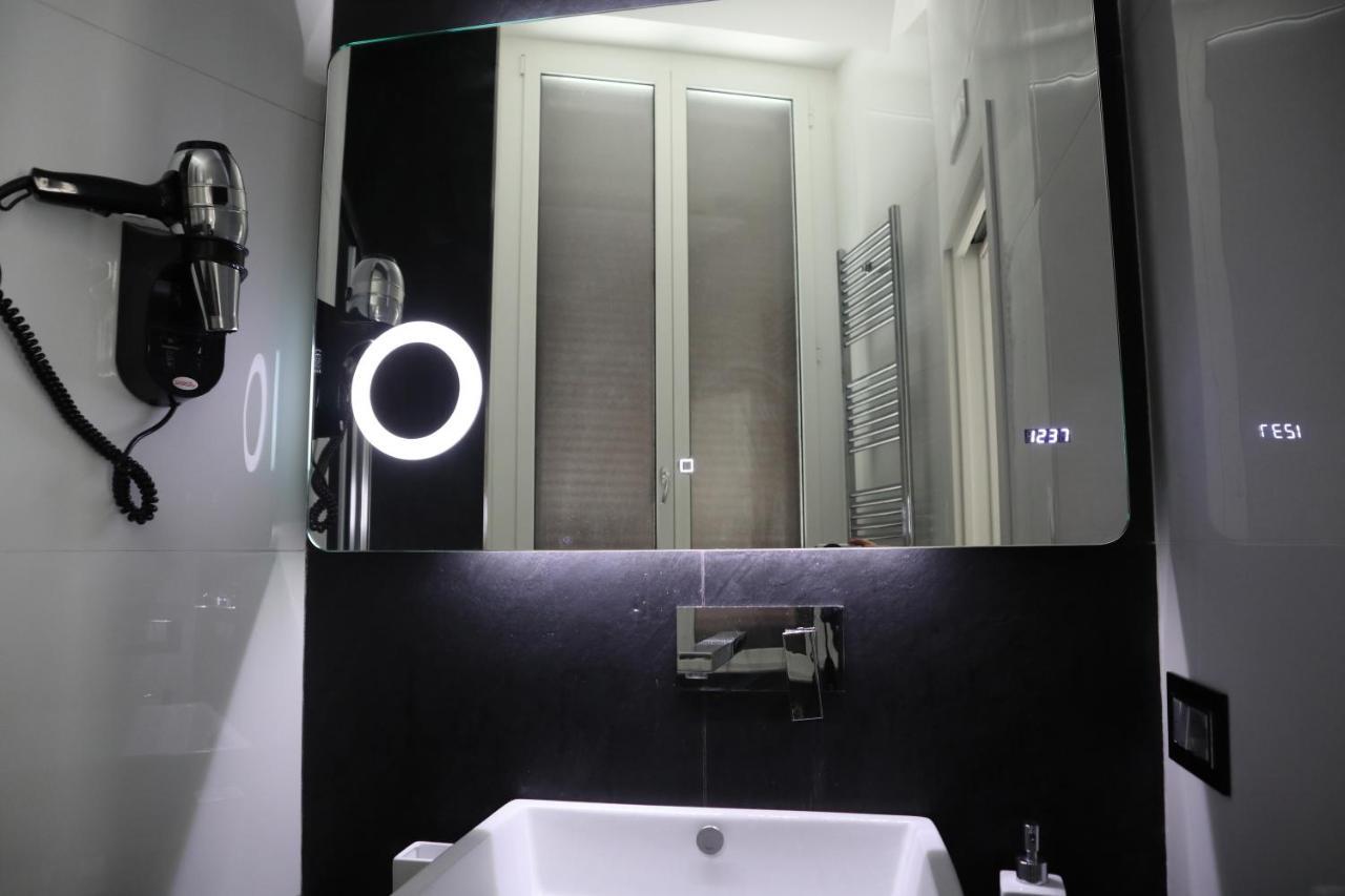 Rettifilo 201 Exclusive Rooms Neapel Exterior foto